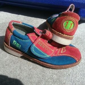 Bowling shoes